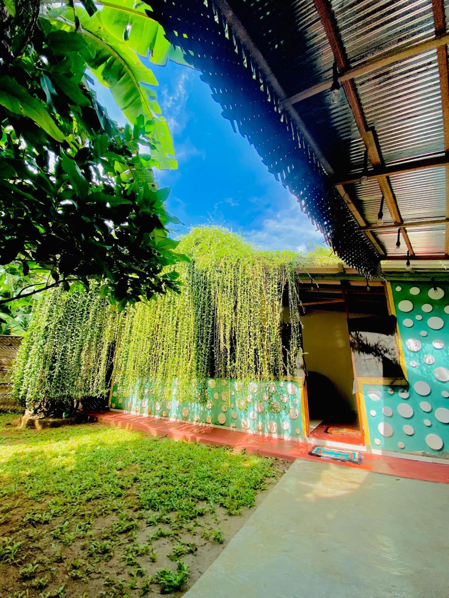 Pearl White House Apartment Udawalawe Exterior photo